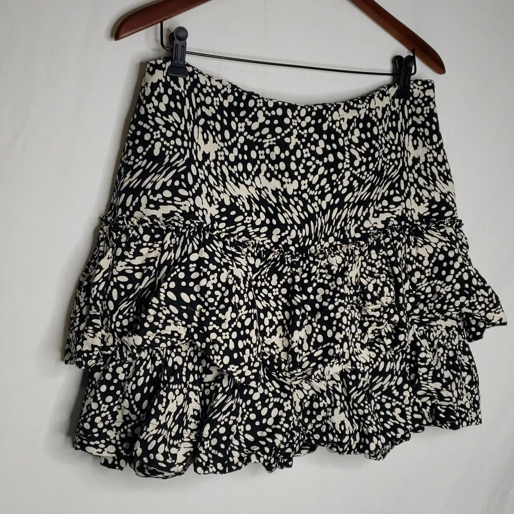 Maeve Anthropologie Linen Blend Tiered Ruffle Mini Skirt Size 14 Flowy Bohemian